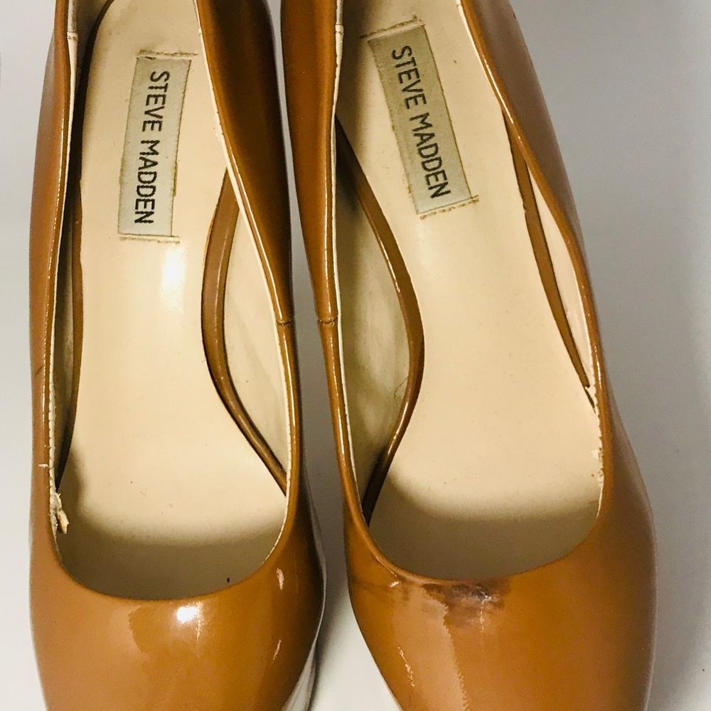 Like new tan Steven Madden Platform pumps - Picture 3 of 6